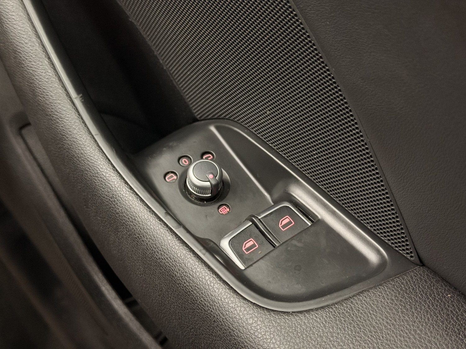 Used Audi A3 2016 for sale - 77478042: Photo 32