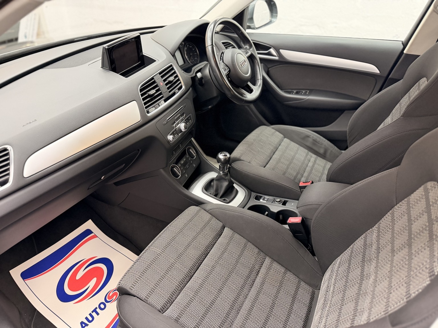 Used Audi Q3 2016 for sale - 77609951: Photo 17