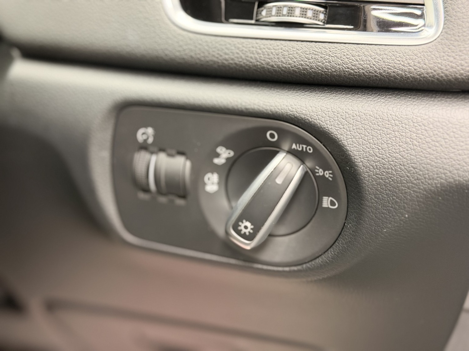 Used Audi Q3 2016 for sale - 77609951: Photo 30