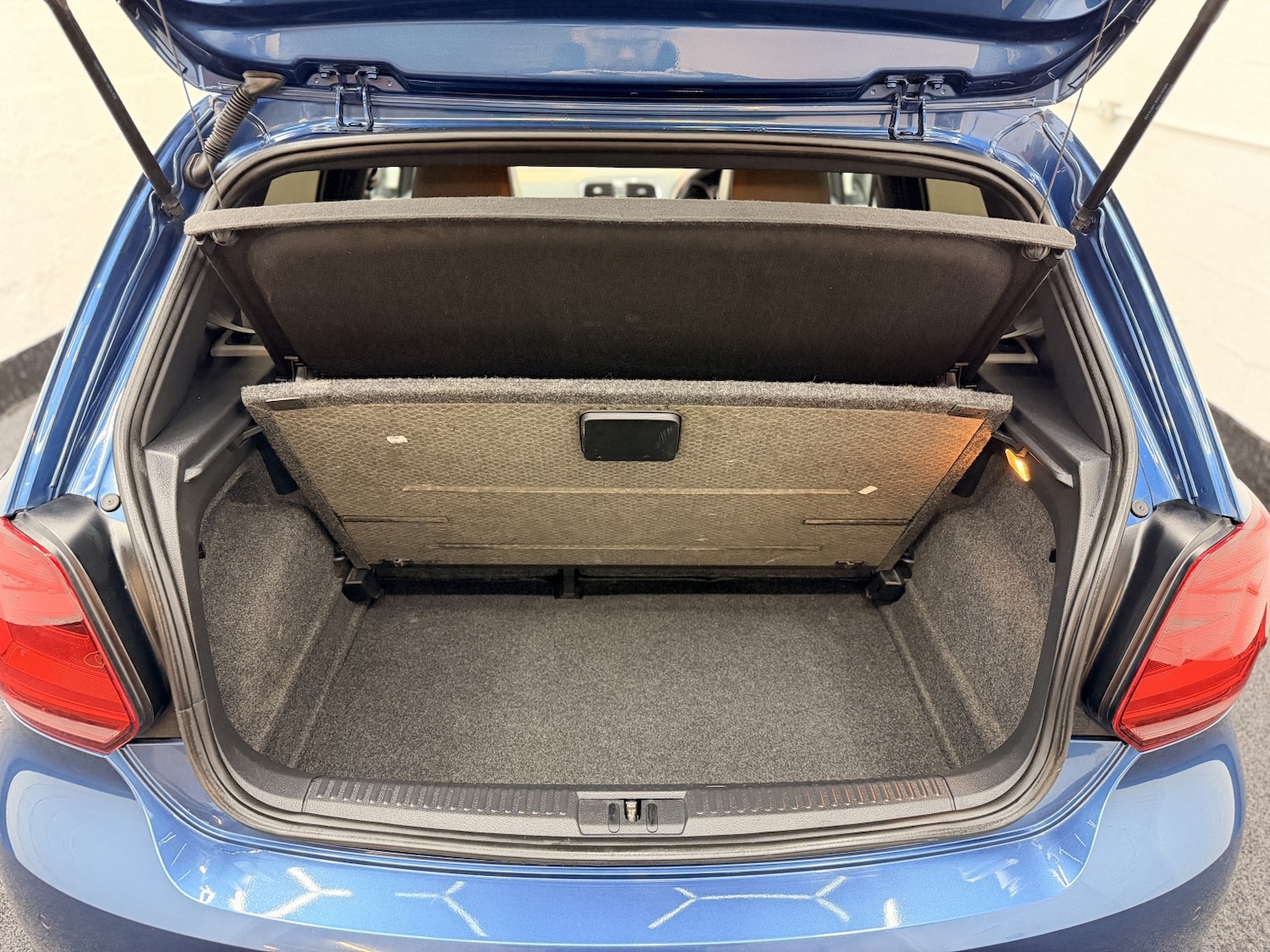 Used Volkswagen Polo 2014 for sale - 77482266: Photo 42