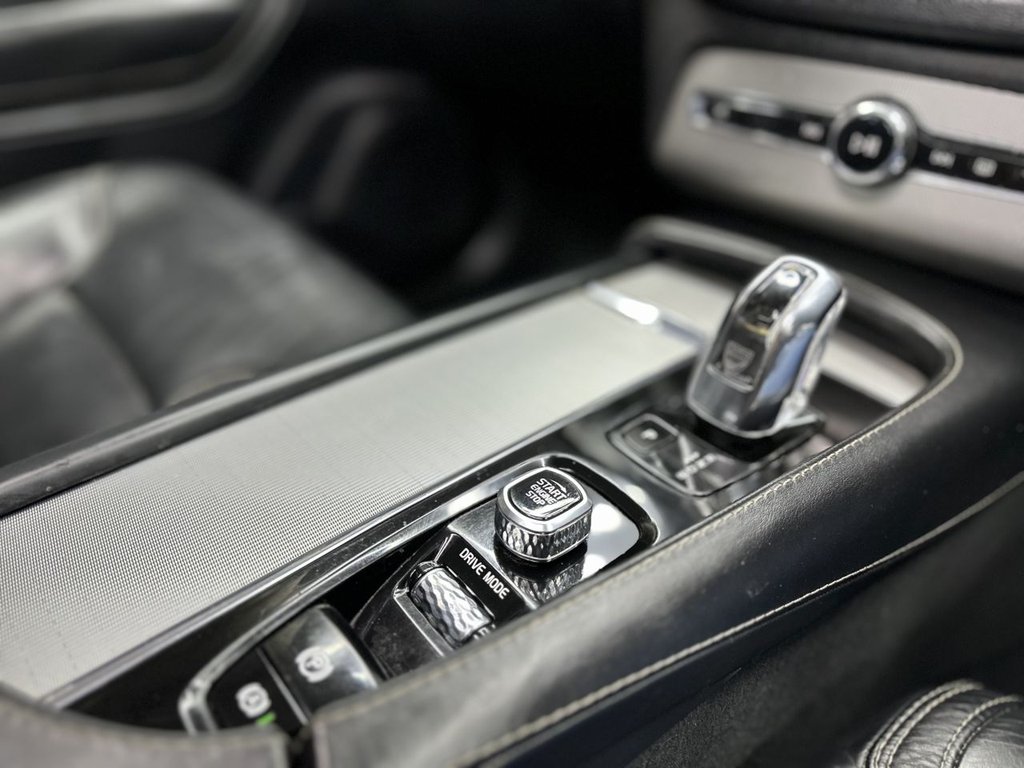 Used Volvo XC90 2018 for sale - 78056436: Photo 37