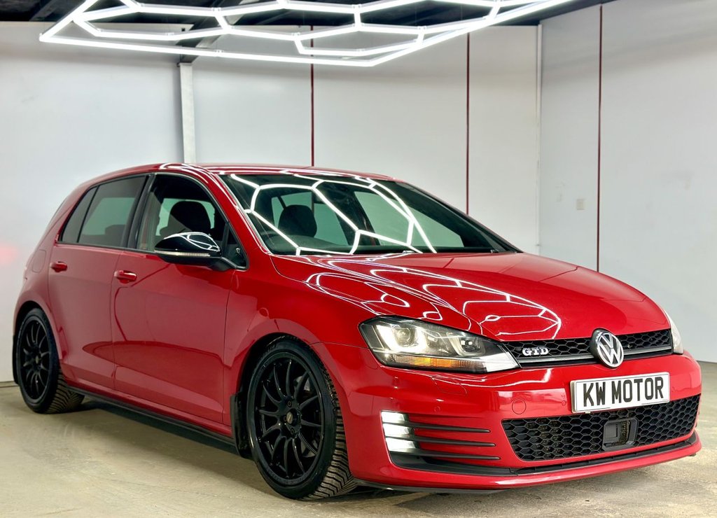 Used Volkswagen Golf 2016 for sale - 76372468: Photo 1