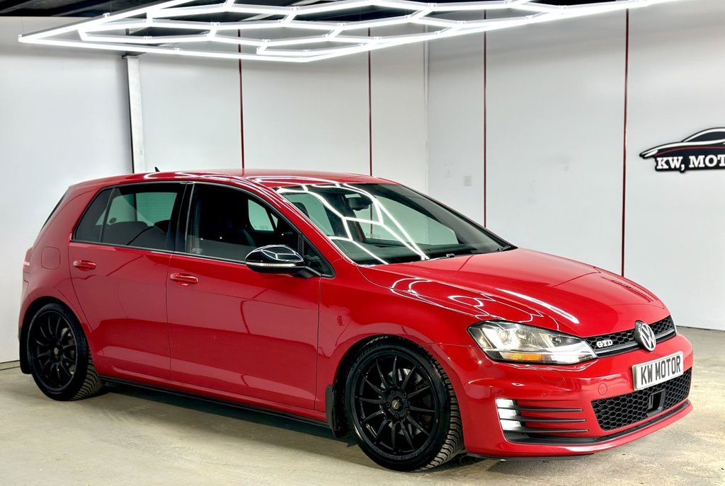 Used Volkswagen Golf 2016 for sale - 76372468: Photo 2
