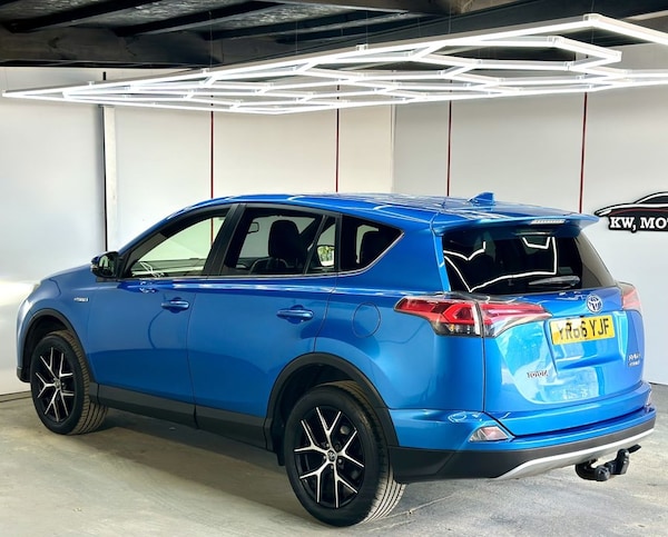 Used Toyota RAV4 2016 for sale - 75565062: Photo 16