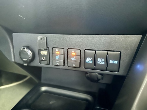 Used Toyota RAV4 2016 for sale - 75565062: Photo 29