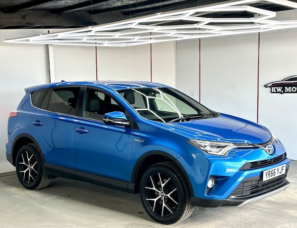 Used Toyota RAV4 2016 for sale - 75565062: Photo 2