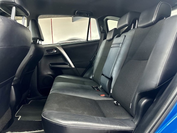 Used Toyota RAV4 2016 for sale - 75565062: Photo 35