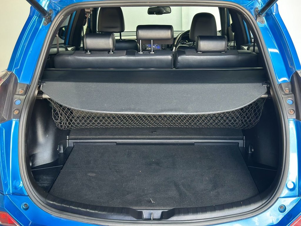 Used Toyota RAV4 2016 for sale - 75565062: Photo 40