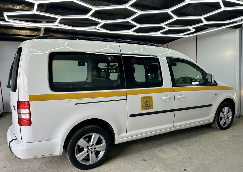 Used Volkswagen Caddy Maxi Life 2013 for sale - 78056412: Photo 6