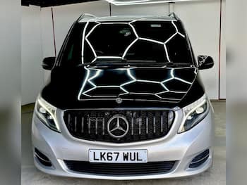 Used Mercedes-Benz V-Class 2017 for sale - 79871547: Photo