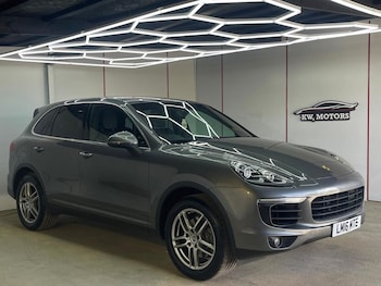 Used Porsche Cayenne 2016 for sale - 79059264: Photo