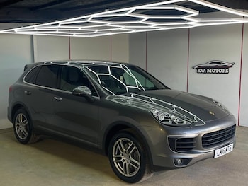 Used Porsche Cayenne 2016 for sale - 79059264: Photo