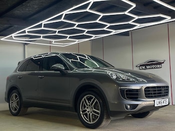 Used Porsche Cayenne 2016 for sale - 79059264: Photo