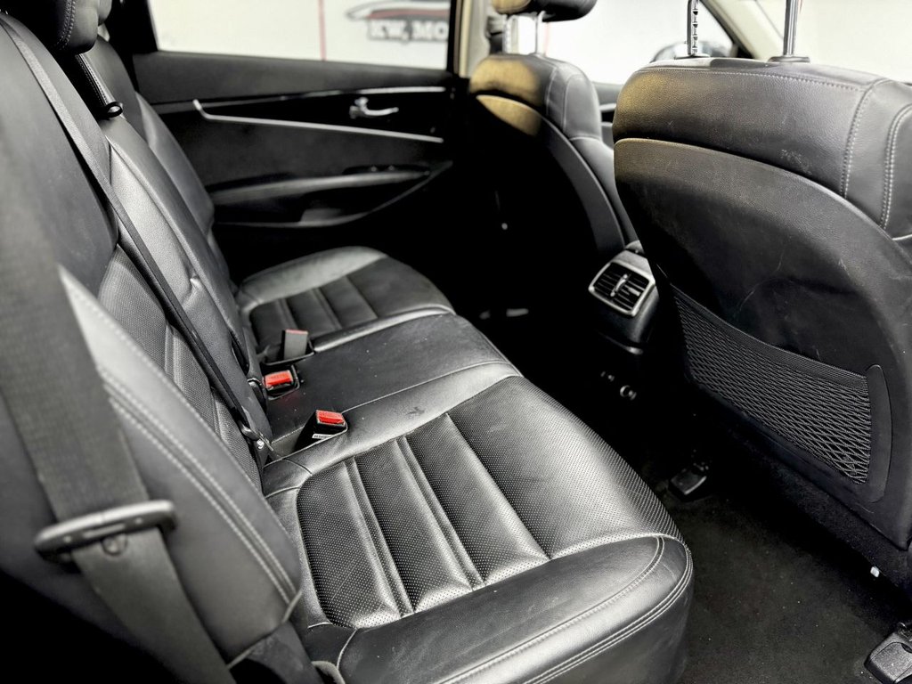 Used Kia Sorento 2016 for sale - 78022043: Photo 44