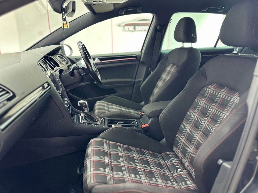 Used Volkswagen Golf 2016 for sale - 78181682: Photo 21