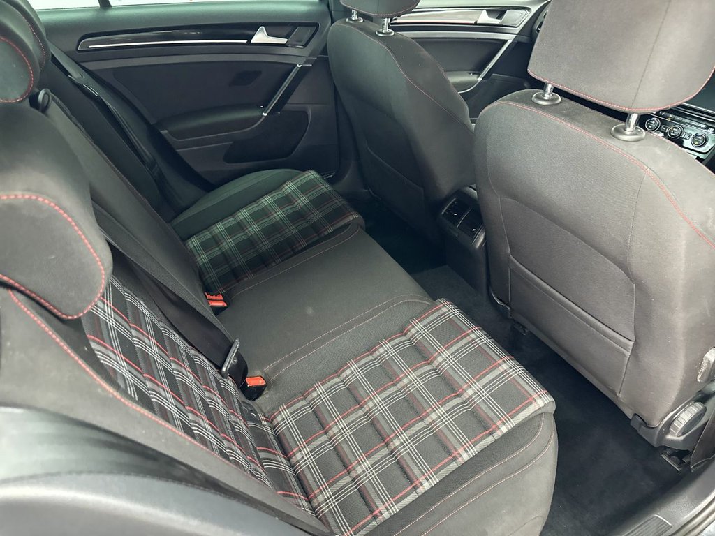 Used Volkswagen Golf 2016 for sale - 78181682: Photo 41