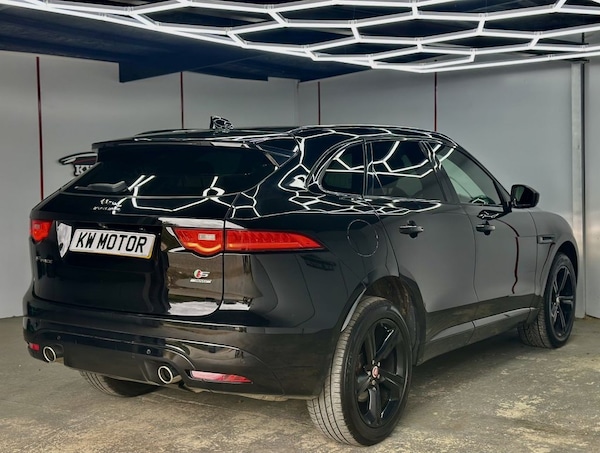 Used Jaguar F-Pace 2017 for sale - 75619504: Photo 11