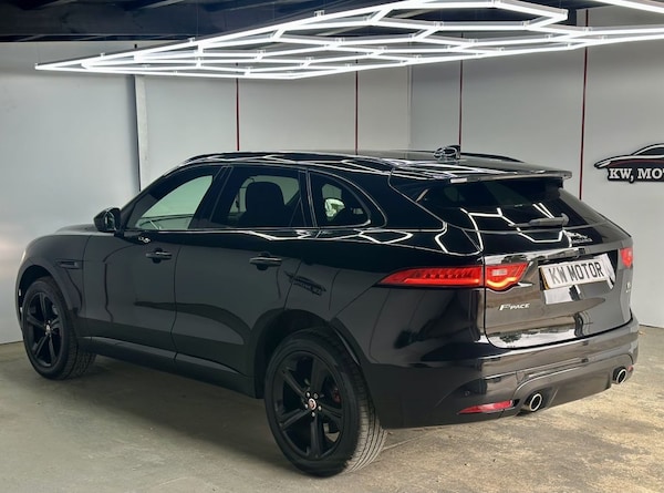 Used Jaguar F-Pace 2017 for sale - 75619504: Photo 15