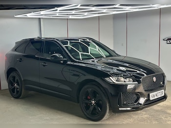 Used Jaguar F-Pace 2017 for sale - 75619504: Photo