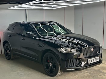 Used Jaguar F-Pace 2017 for sale - 75619504: Photo