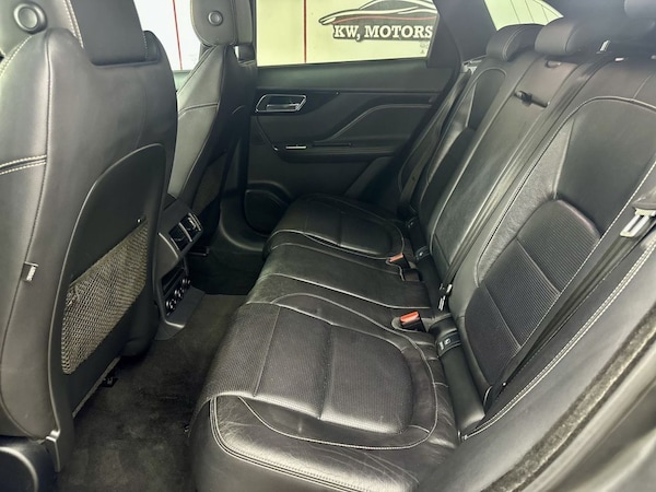 Used Jaguar F-Pace 2017 for sale - 75619504: Photo 37