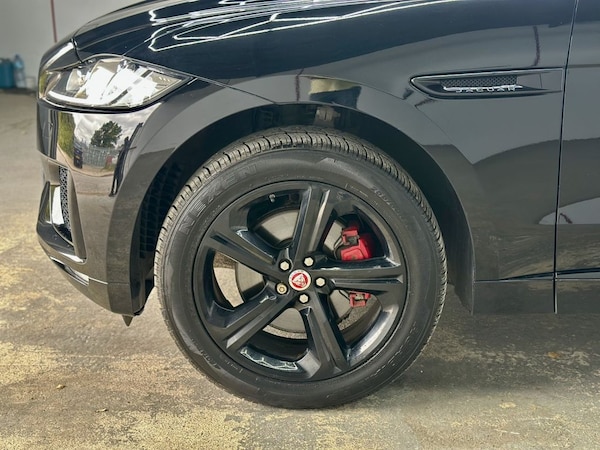 Used Jaguar F-Pace 2017 for sale - 75619504: Photo 43