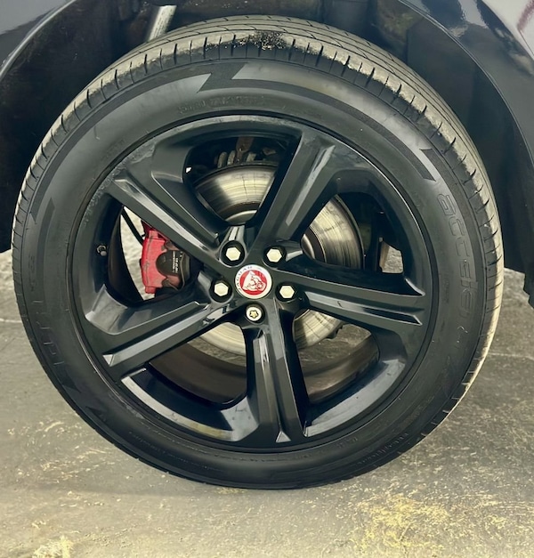 Used Jaguar F-Pace 2017 for sale - 75619504: Photo 44