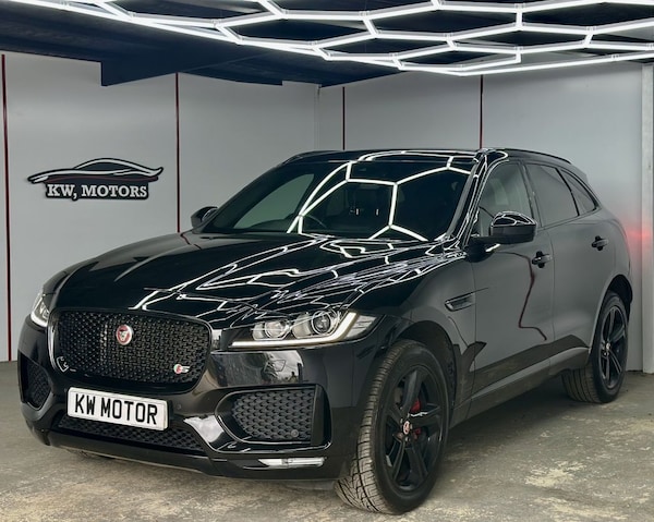 Used Jaguar F-Pace 2017 for sale - 75619504: Photo 6