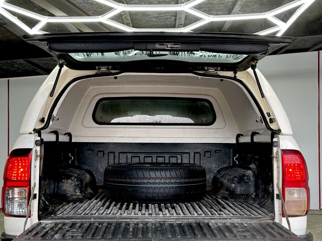 Used Toyota Hilux 2018 for sale - 77342090: Photo 14