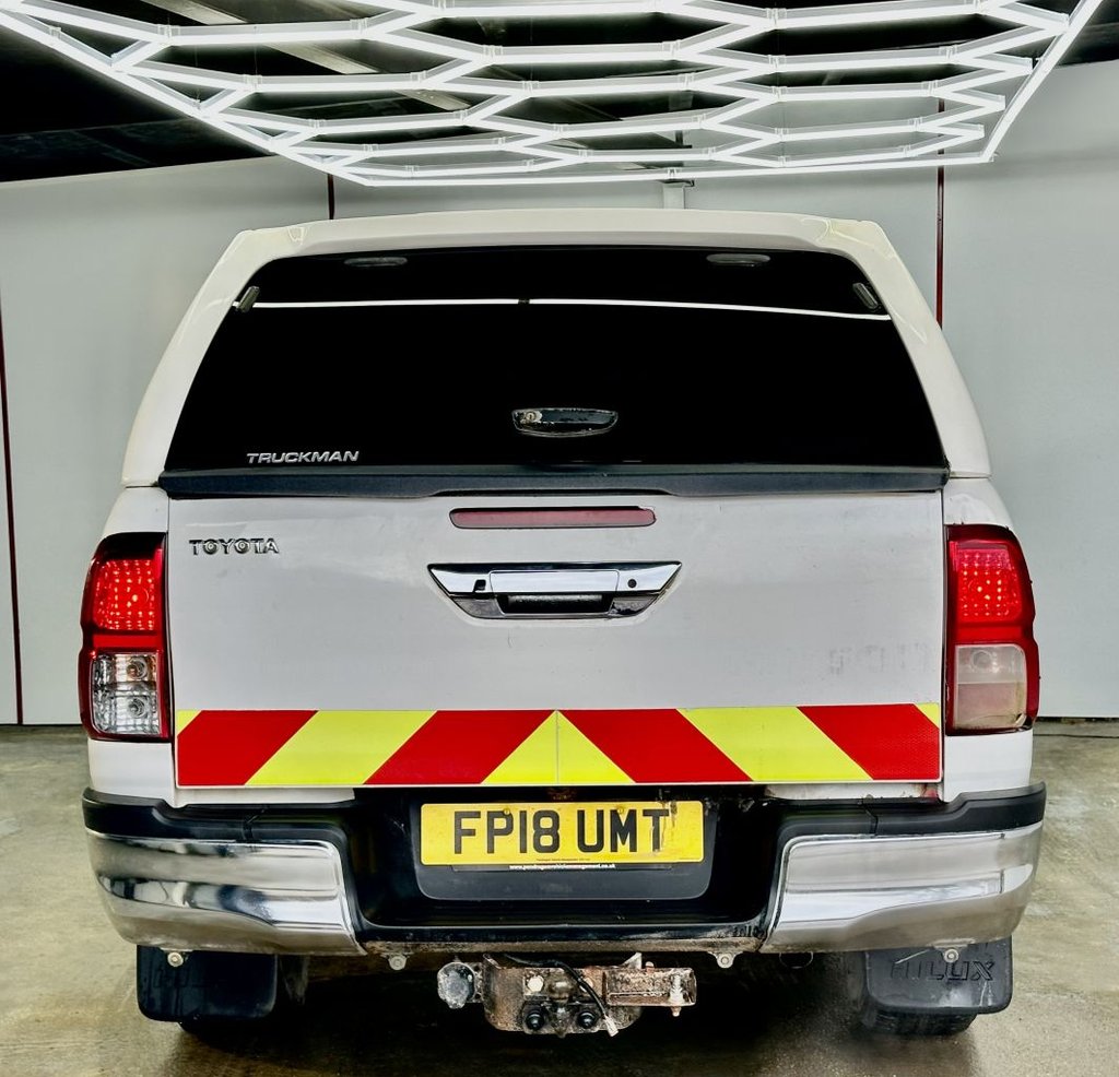 Used Toyota Hilux 2018 for sale - 77342090: Photo 15