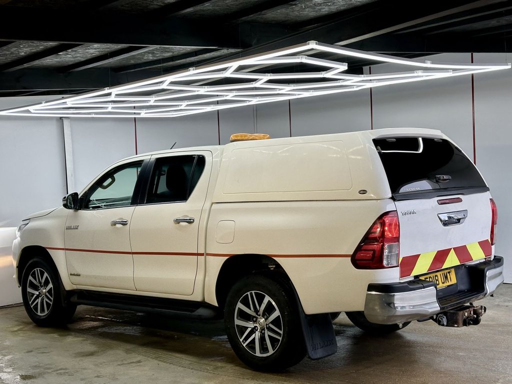 Used Toyota Hilux 2018 for sale - 77342090: Photo 18