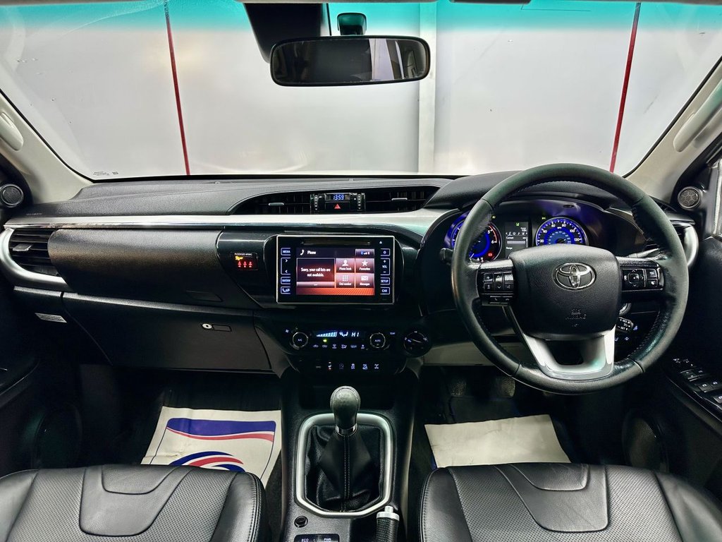 Used Toyota Hilux 2018 for sale - 77342090: Photo 19