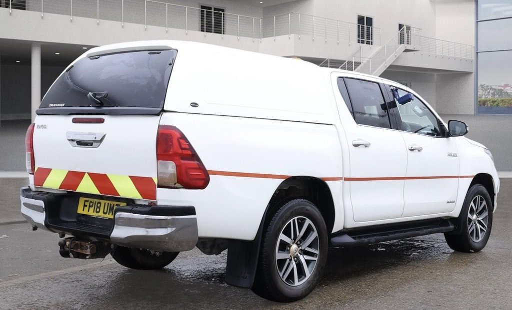 Used Toyota Hilux 2018 for sale - 77342090: Photo 4