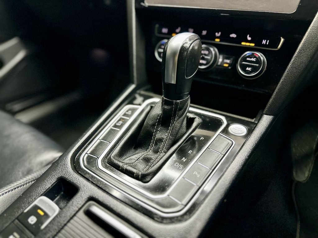 Used Volkswagen Passat 2020 for sale - 76973888: Photo 30