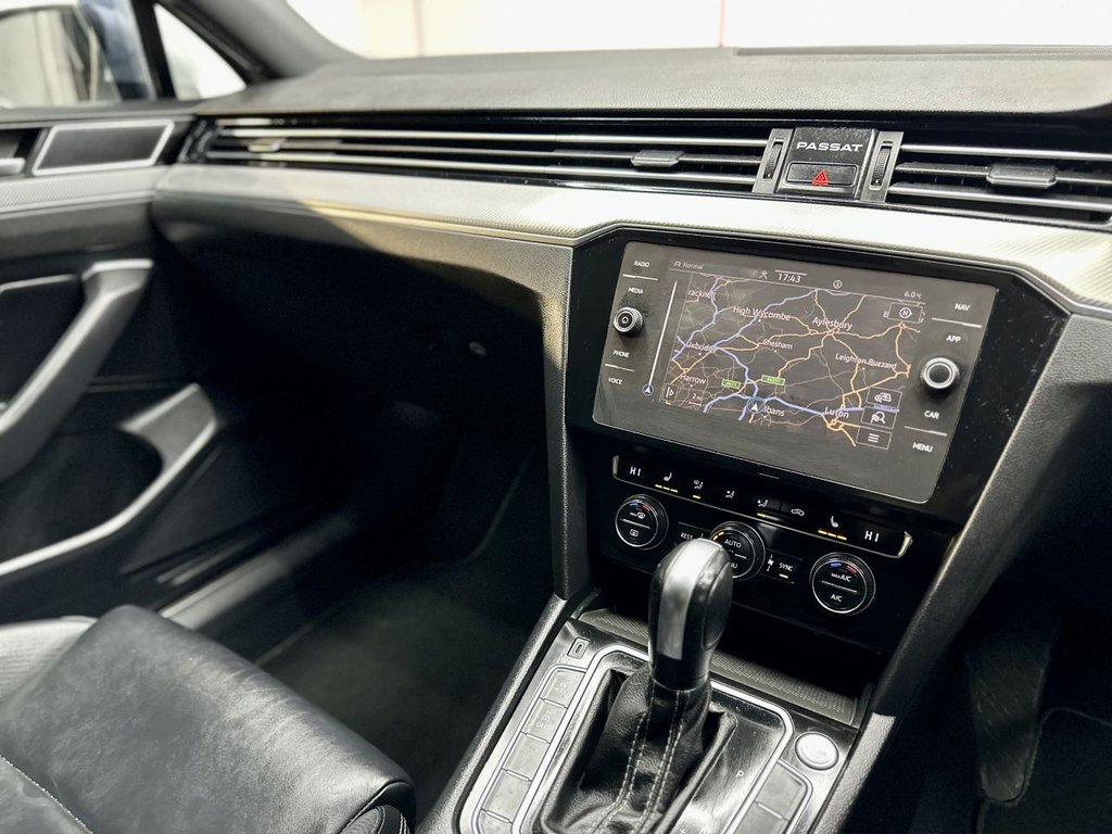 Used Volkswagen Passat 2020 for sale - 76973888: Photo 35