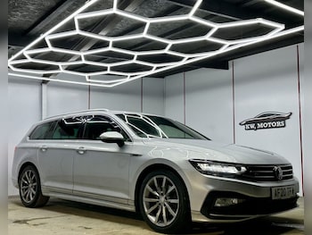 Used Volkswagen Passat 2020 for sale - 76973888: Photo