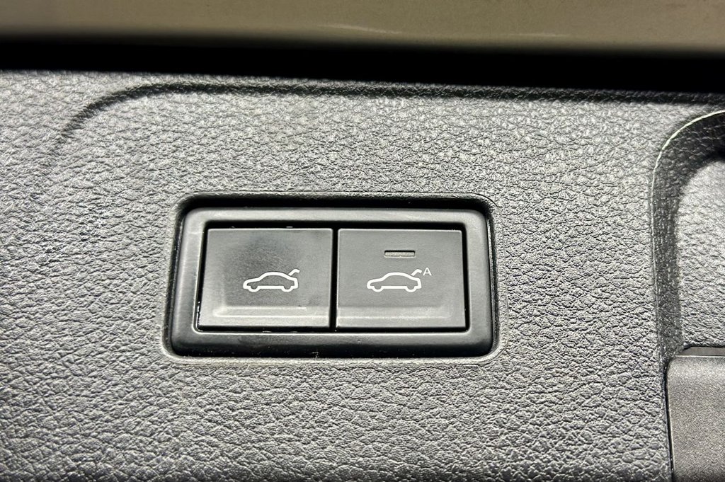 Used Volkswagen Passat 2020 for sale - 76973888: Photo 42