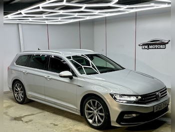 Used Volkswagen Passat 2020 for sale - 76973888: Photo