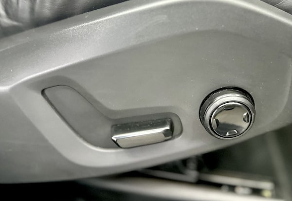 Used Volvo XC60 2021 for sale - 75716003: Photo 19