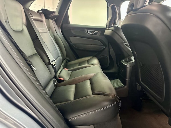Used Volvo XC60 2021 for sale - 75716003: Photo 36