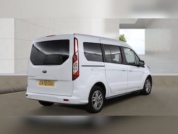 Used Ford Grand Tourneo Connect 2020 for sale - 79498854: Photo