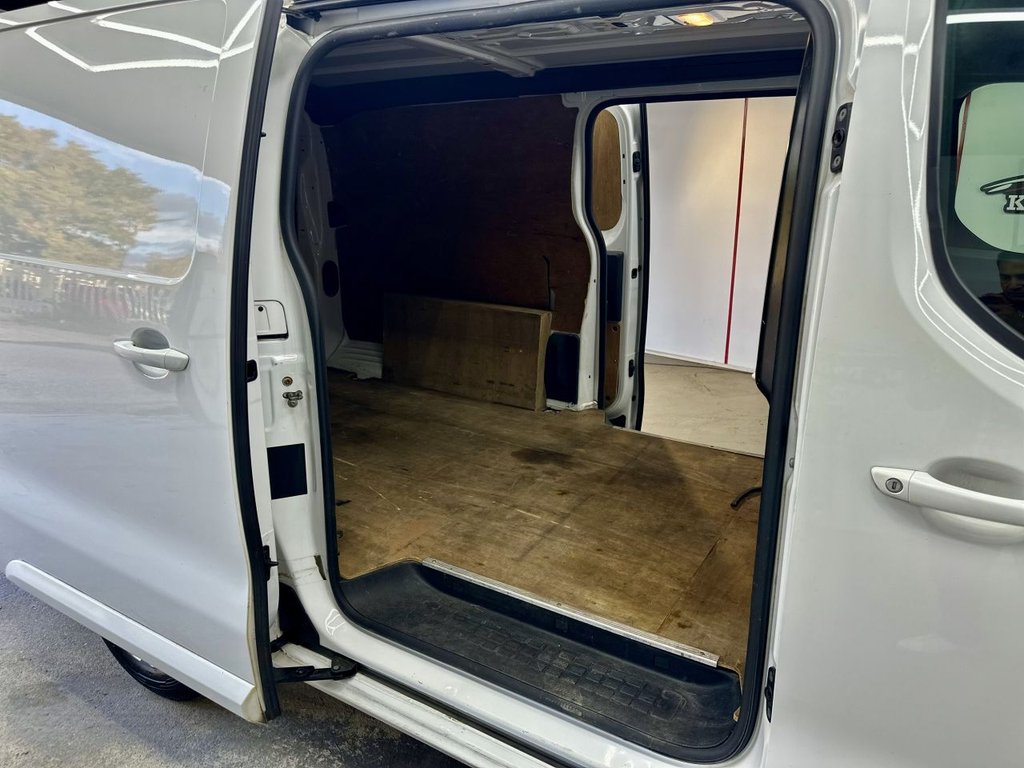 Used Vauxhall Vivaro 2020 for sale - 76023827: Photo 17