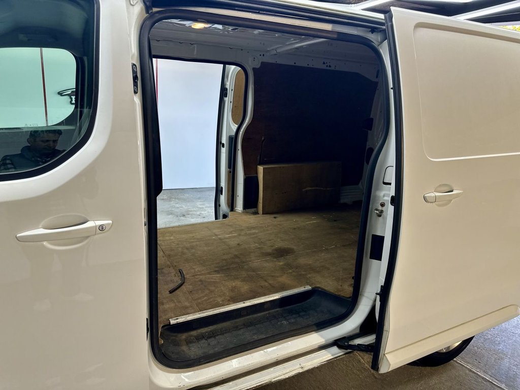 Used Vauxhall Vivaro 2020 for sale - 76023827: Photo 18