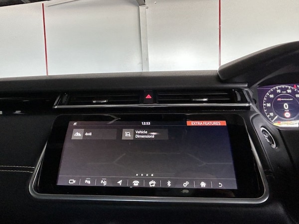 Used Land Rover Range Rover Velar 2017 for sale - 74424076: Photo 24