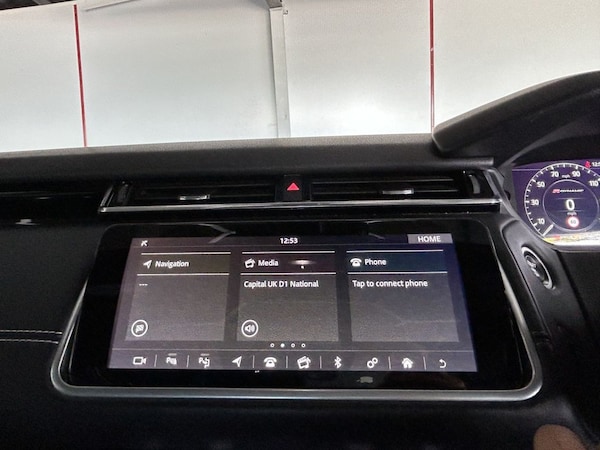 Used Land Rover Range Rover Velar 2017 for sale - 74424076: Photo 26