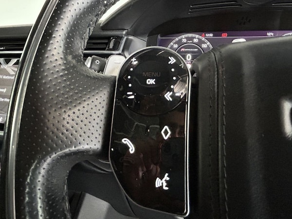 Used Land Rover Range Rover Velar 2017 for sale - 74424076: Photo 34