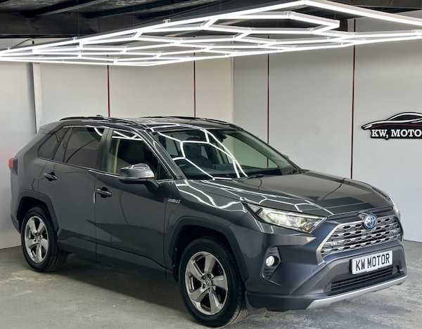 Used Toyota RAV4 2020 for sale - 75559954: Photo 2
