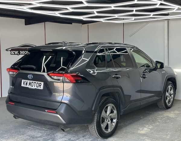 Used Toyota RAV4 2020 for sale - 75559954: Photo 9