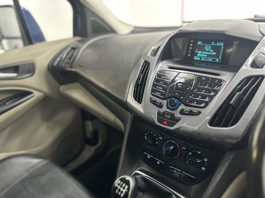 Used Ford Grand Tourneo Connect 2017 for sale - 76481936: Photo 32