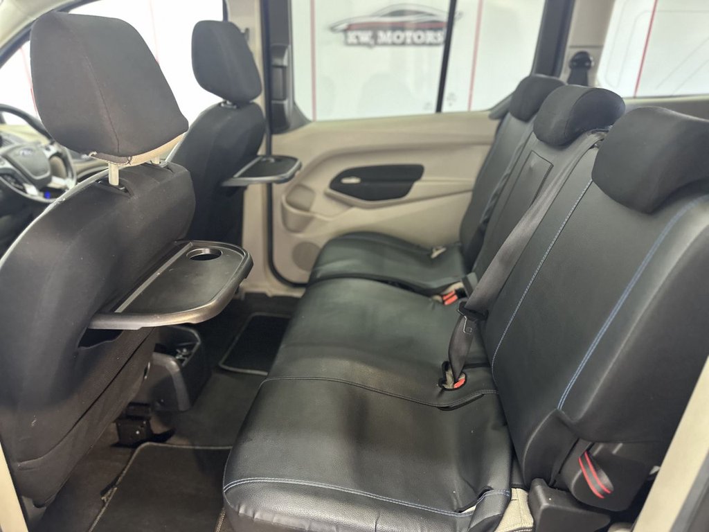 Used Ford Grand Tourneo Connect 2017 for sale - 76481936: Photo 33